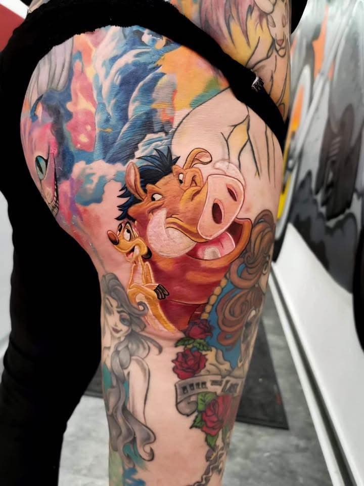 Color Cartoon — Pumbaa & Timón Sleeve